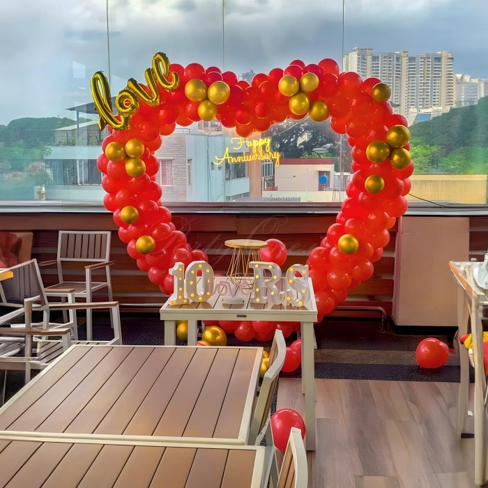 party artists Love Anniversary Heart Shape Balloon Decor
