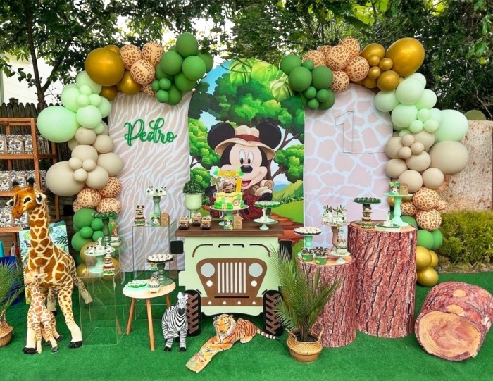 party artists Prime Jungle Theme Birthday Decoration