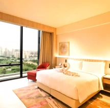 candlelight dinners Luxury Suite Stay and Terrace Dining at Hilton