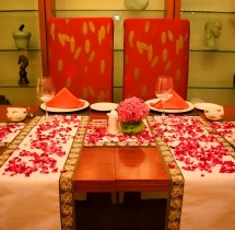 candlelight dinners Premium Candlelight Dinner at Taj