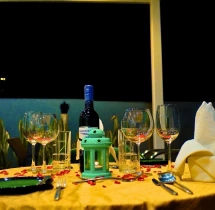 candlelight dinners Couples Poolside Candlelight Dinner at Country Inn