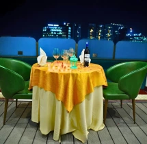 candlelight dinners Couples Poolside Candlelight Dinner at Country Inn