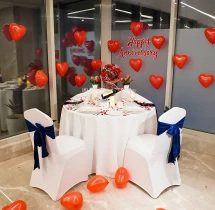 candlelight dinners Romantic Candlelight Dinner Date at Holiday Inn