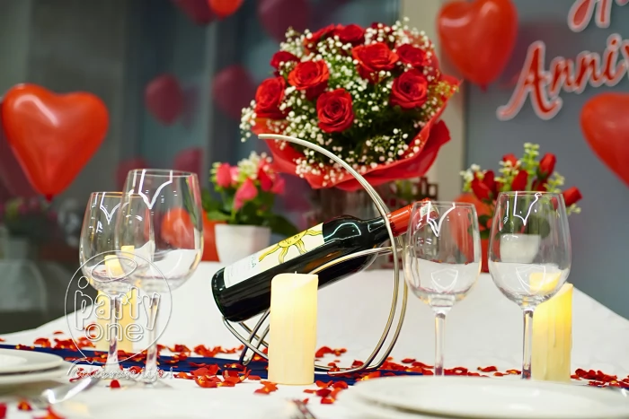 candlelight dinners Romantic Candlelight Dinner Date at Holiday Inn