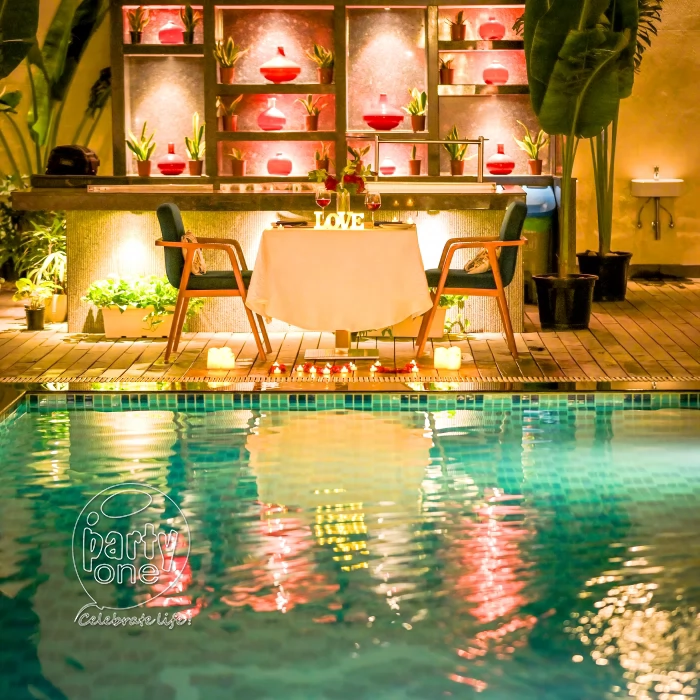 candlelight dinners Romantic Poolside Candlelight Dinner at Expo Inn