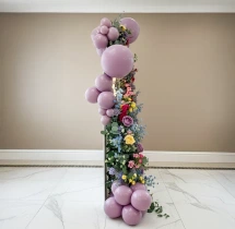 decorations Elegant Womens Day Floral and Balloon Decoration