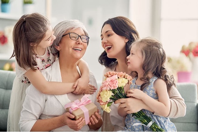 Gift Ideas for Women Over 60 on Their Birthdays